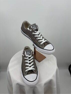 Converse Chuck Taylor All Star Gray Canvas, Size Women’s 9 Men’s 7